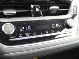 Toyota Corolla Touring Sports 1.8 Hybrid GR-Sport Bi-Tone thumbnail 18