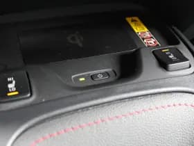 Toyota Corolla Touring Sports 1.8 Hybrid GR-Sport Bi-Tone thumbnail 20