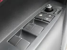 Toyota Corolla Touring Sports 1.8 Hybrid GR-Sport Bi-Tone thumbnail 22