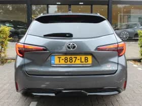Toyota Corolla Touring Sports 1.8 Hybrid GR-Sport Bi-Tone thumbnail 9