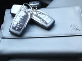 Toyota RAV4 2.5 Plug-in Hybrid AWD Dynamic thumbnail 29