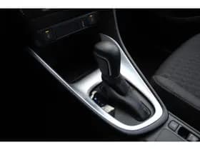 Toyota Yaris 1.5 Hybrid Dynamic thumbnail 22