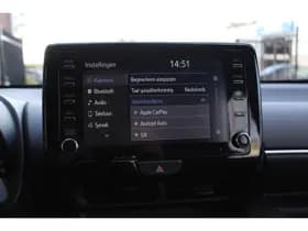 Toyota Yaris 1.5 Hybrid Dynamic thumbnail 8