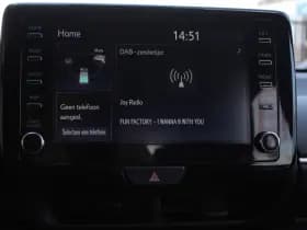 Toyota Yaris 1.5 Hybrid Dynamic thumbnail 21