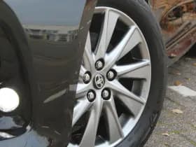 Toyota Yaris 1.5 Hybrid Dynamic thumbnail 10