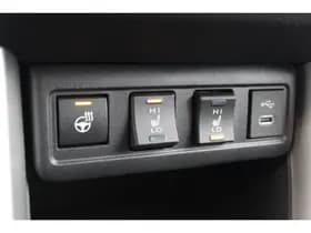 Toyota Corolla thumbnail 22