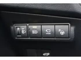 Toyota Corolla thumbnail 25