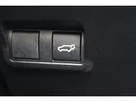 Toyota Corolla thumbnail 26