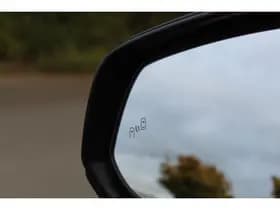 Toyota Corolla thumbnail 4