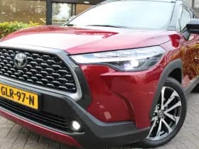 Toyota Corolla Cross Hybrid 200 Executive Bi-Tone thumbnail 19