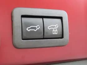 Toyota Corolla Cross Hybrid 200 Executive Bi-Tone thumbnail 9