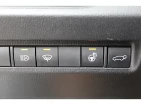 Toyota RAV4 thumbnail 5