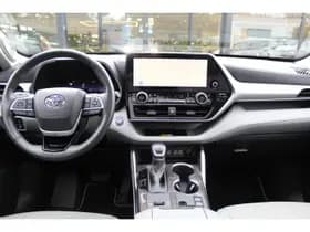 Toyota Highlander thumbnail 4