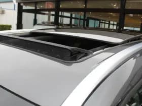 Toyota Highlander 2.5 AWD Hybrid Premium 7-pers. thumbnail 24