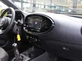 Toyota Aygo X 1.0 VVT-i MT Pulse Bi-Tone thumbnail 6