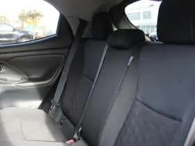 Toyota Yaris 1.5 Hybrid 115 First Edition Comfort Pack thumbnail 14