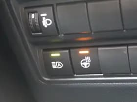 Toyota Yaris 1.5 Hybrid 115 First Edition Comfort Pack thumbnail 22