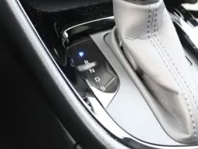 Toyota Yaris 1.5 Hybrid 115 First Edition Comfort Pack thumbnail 26