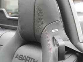 Abarth 124 Spider 1.4 Turbo thumbnail 11