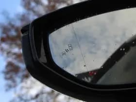 Lexus LC Convertible 500 Hokkaido Edition thumbnail 22