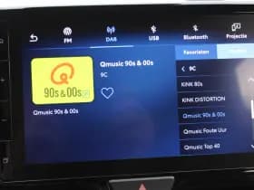 Toyota Yaris 1.5 Hybrid 115 First Edition Comfort Pack thumbnail 22