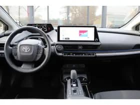 Toyota Prius thumbnail 4