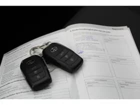 Toyota Prius thumbnail 33