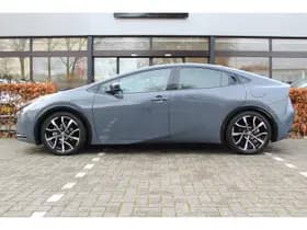 Toyota Prius thumbnail 5