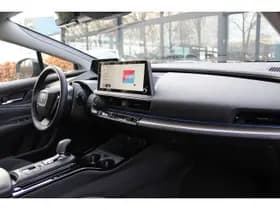 Toyota Prius thumbnail 6