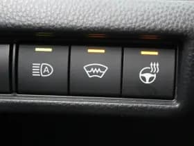 Toyota Prius 2.0 Plug-in Executive thumbnail 28