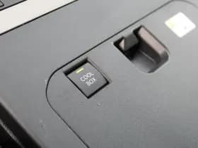 Toyota Land Cruiser 2.8 D-4D Standard Roof Window Van Professional thumbnail 29