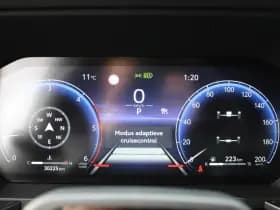 Toyota Land Cruiser 2.8 D-4D Standard Roof Window Van Professional thumbnail 8