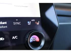 Lexus RX thumbnail 22