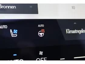 Lexus RX thumbnail 26