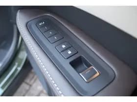 Lexus RX thumbnail 29