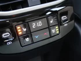 Lexus RX 450h+ Plug-in Hybrid President Line thumbnail 27