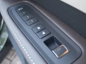 Lexus RX 450h+ Plug-in Hybrid President Line thumbnail 29