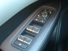 Lexus RX 450h+ Plug-in Hybrid President Line thumbnail 31