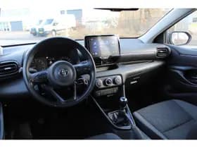 Toyota Yaris thumbnail 14