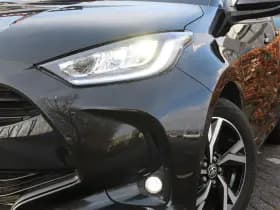 Toyota Yaris 1.5 VVT-i Dynamic Special thumbnail 7