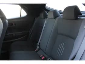 Toyota C-HR thumbnail 13