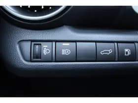 Toyota C-HR thumbnail 20