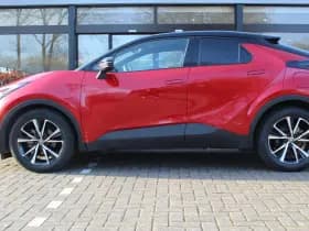 Toyota C-HR 1.8 Hybrid 140 First Edition Bi-Tone thumbnail 5