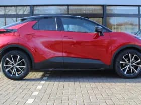 Toyota C-HR 1.8 Hybrid 140 First Edition Bi-Tone thumbnail 7