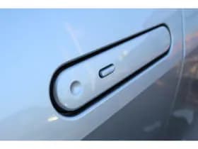 Toyota C-HR thumbnail 13