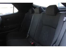 Toyota C-HR thumbnail 16