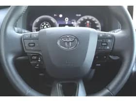 Toyota C-HR thumbnail 18