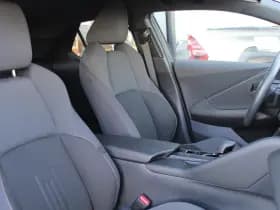 Toyota C-HR 1.8 Hybrid 140 First Edition thumbnail 12