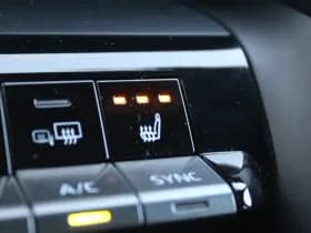 Toyota C-HR 1.8 Hybrid 140 First Edition thumbnail 25