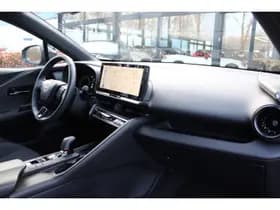 Toyota C-HR 1.8 Hybrid 140 First Edition thumbnail 6